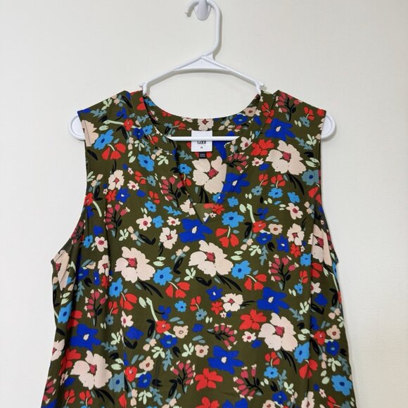 CAbi Women’s Chiffon Sleeveless Blouse Size M Semi-Sheer Floral Print Style 3981 - Picture 2 of 8